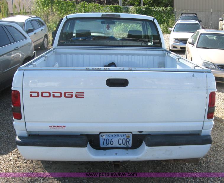 image for item 2776 1997 Dodge Ram 1500