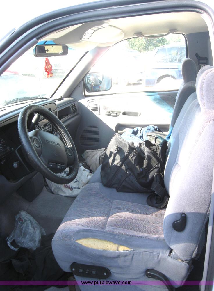 image for item 2776 1997 Dodge Ram 1500