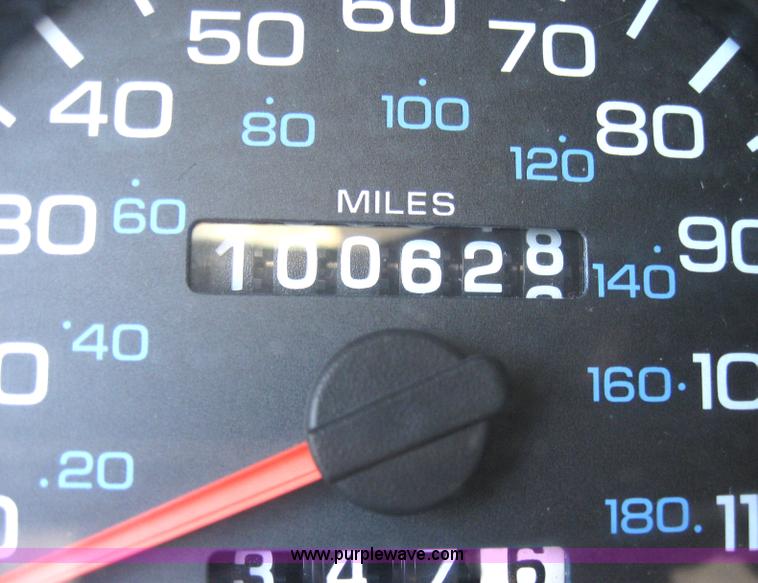 image for item 2776 1997 Dodge Ram 1500