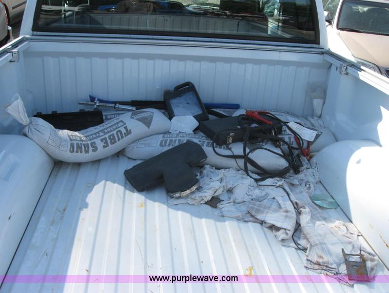 image for item 2776 1997 Dodge Ram 1500