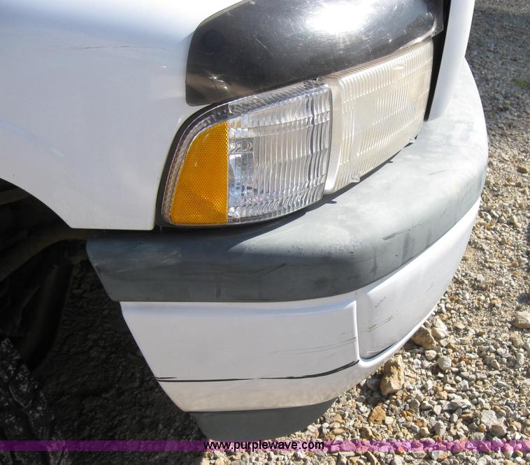 image for item 2776 1997 Dodge Ram 1500