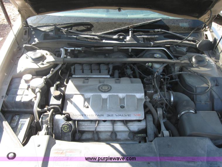 image for item 2778 1998 Cadillac DeVille