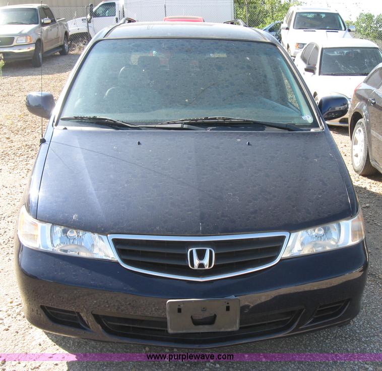 image for item 2779 2003 Honda Odyssey EX-L Non-repairable certificate, parts only