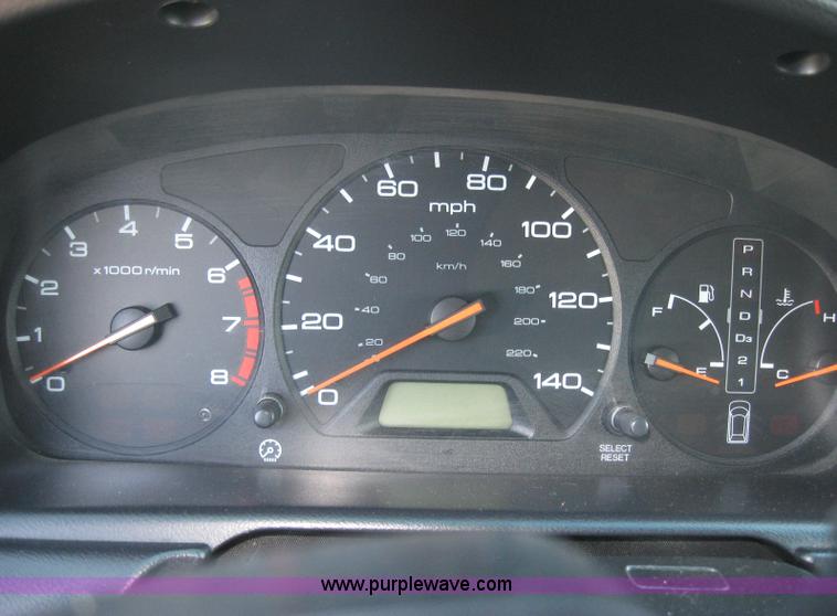 image for item 2779 2003 Honda Odyssey EX-L Non-repairable certificate, parts only