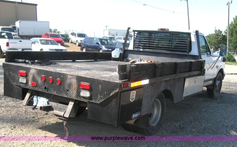 image for item 2781 1996 Ford F350