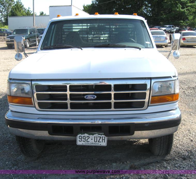 image for item 2781 1996 Ford F350