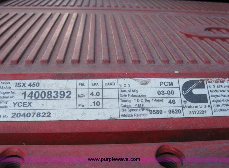 image for item 2782 2001 Volvo VNL