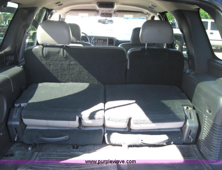 image for item 2783 2001 Chevrolet Tahoe