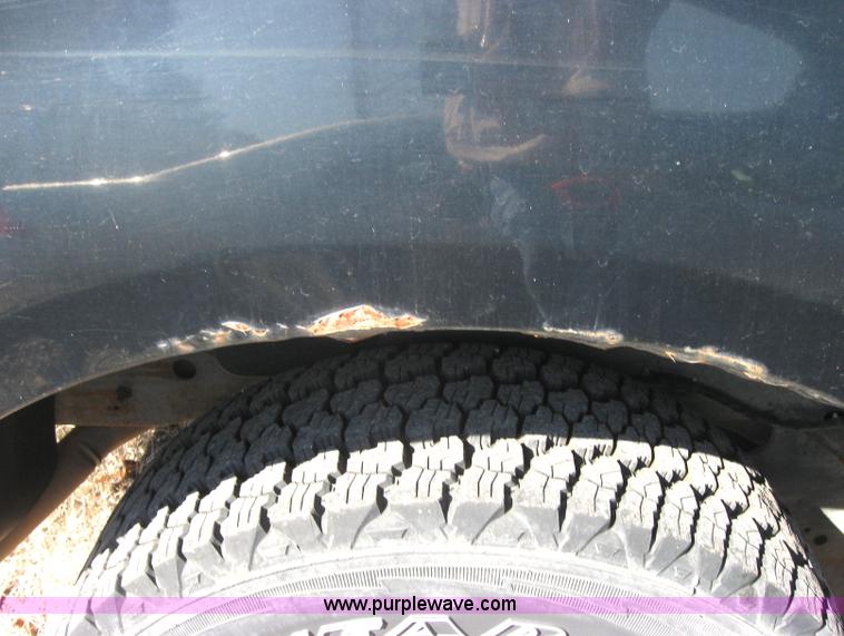 image for item 2784 1997 Ford Expedition Non-repairable certificate, parts only