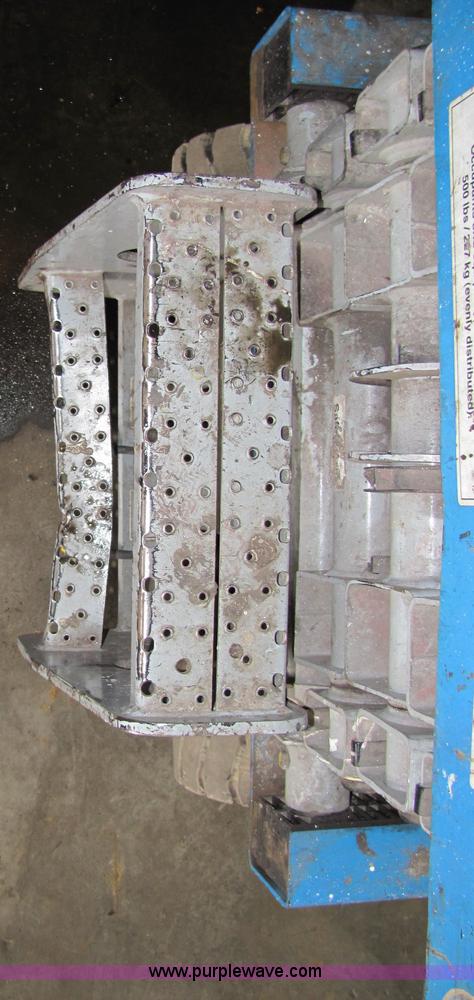 image for item 2125 Genie GS-1930 scissor lift