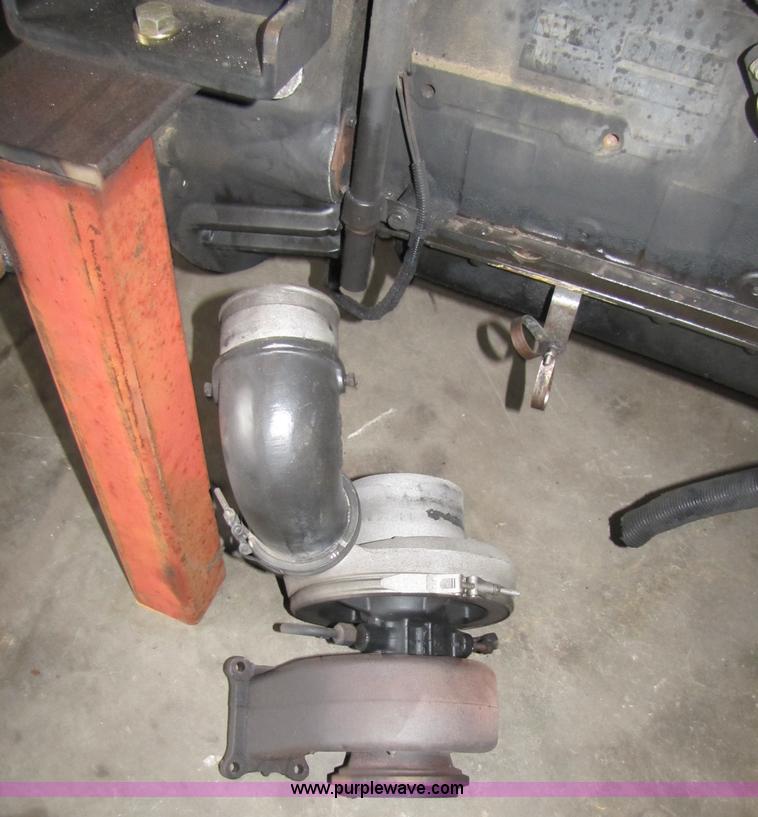 image for item 2126 Cummins N14 engine