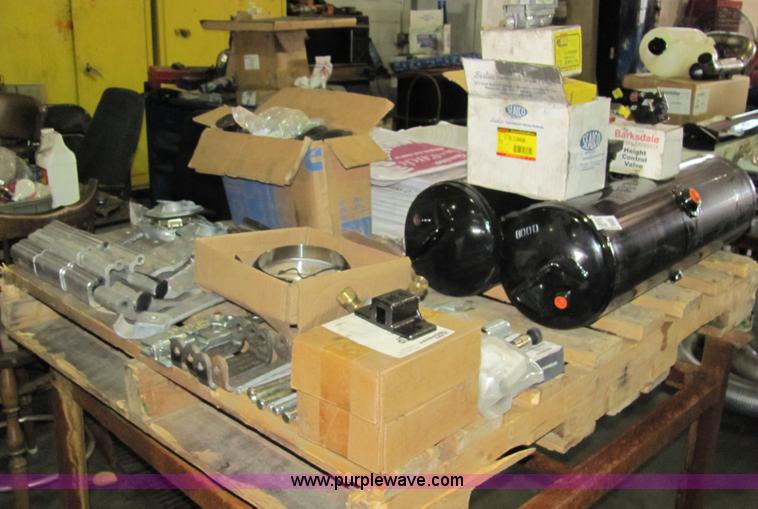 Assorted parts in Spring Hill, KS Item 2187 sold Purple Wave