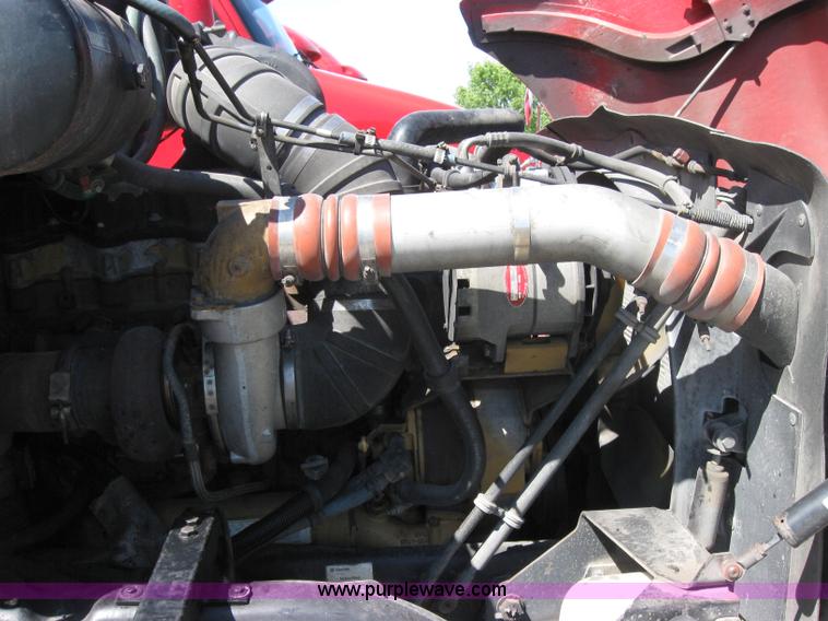 image for item 5027 2004 Kenworth T2000 semi truck