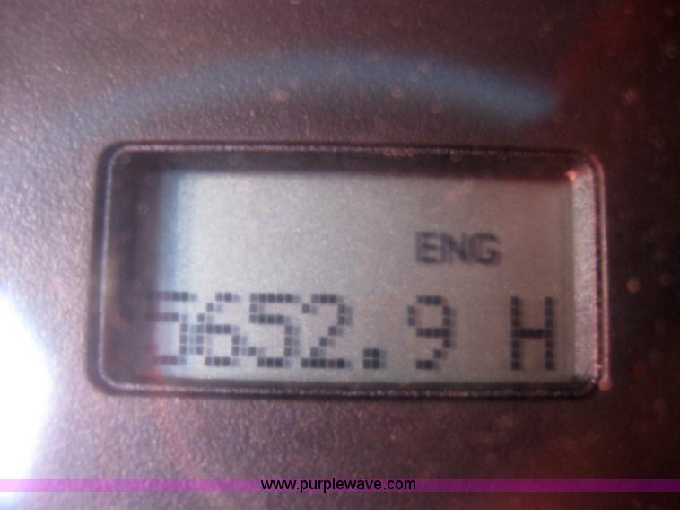 image for item 5027 2004 Kenworth T2000 semi truck