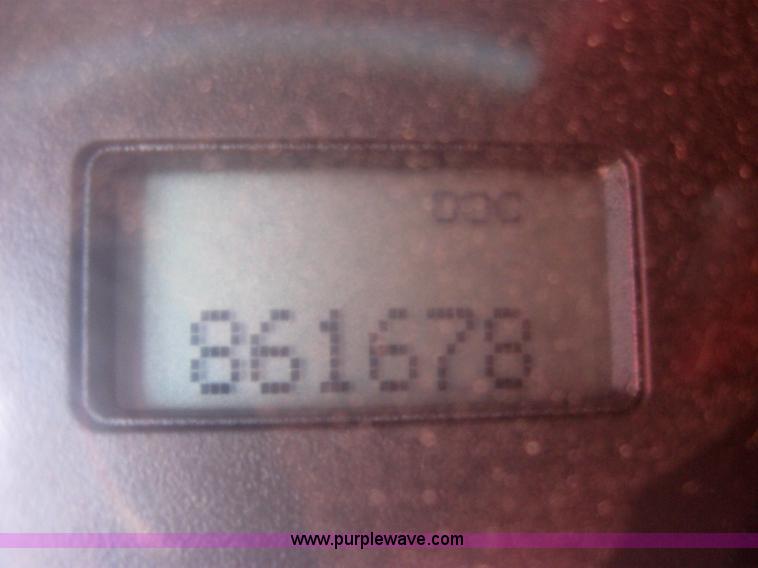 image for item 5029 2004 Kenworth T2000 semi truck