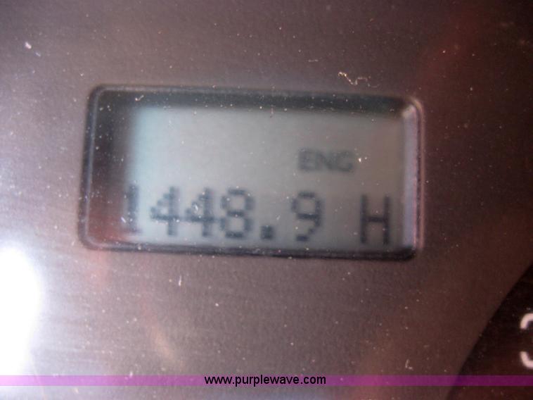 image for item 5030 2004 Kenworth T2000 semi truck