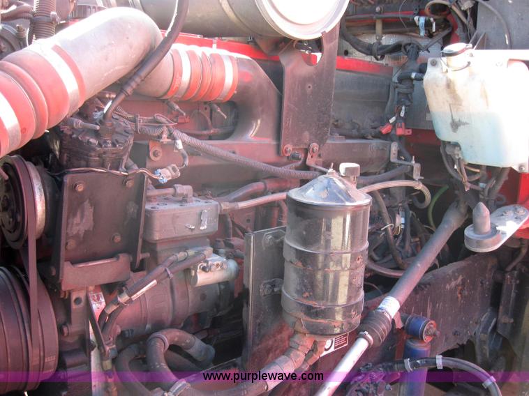 image for item 5035 2003 Kenworth Construct T600 semi truck