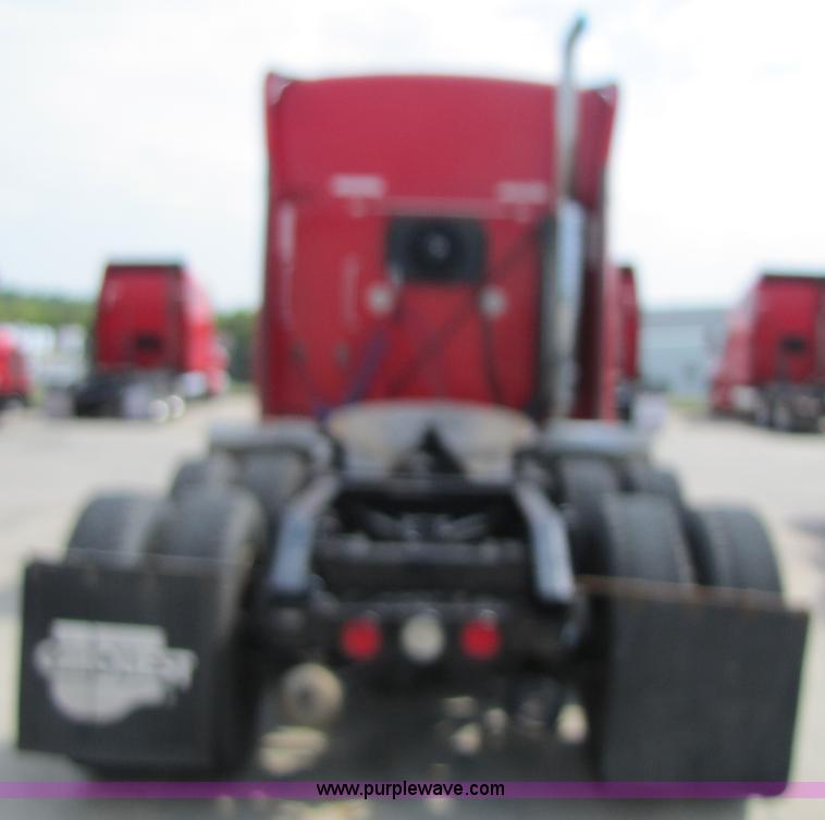 image for item 5036 2003 Kenworth Construct T600 semi truck