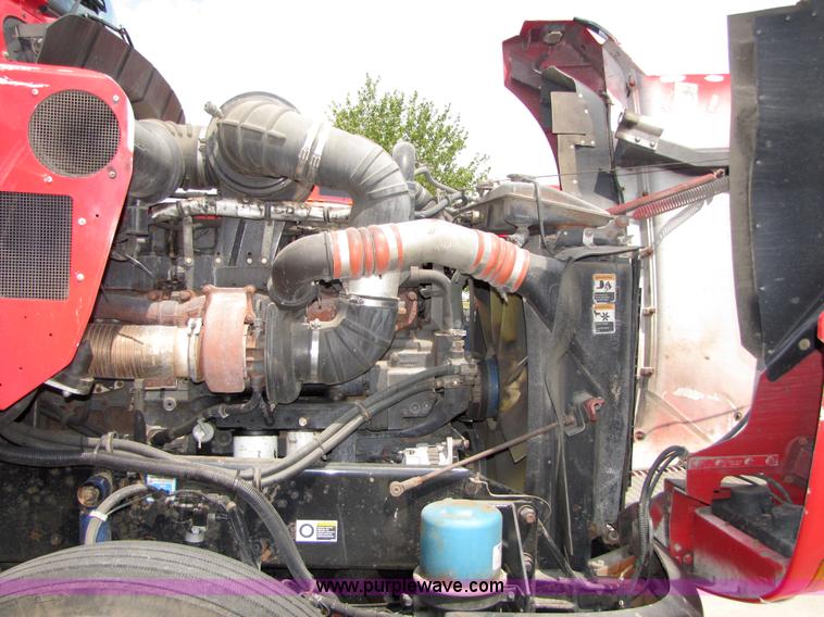 image for item 5036 2003 Kenworth Construct T600 semi truck