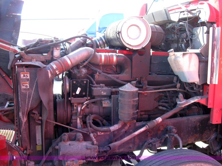 image for item 5042 2003 Kenworth Construct T600 semi truck