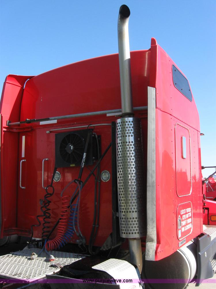 image for item 5042 2003 Kenworth Construct T600 semi truck