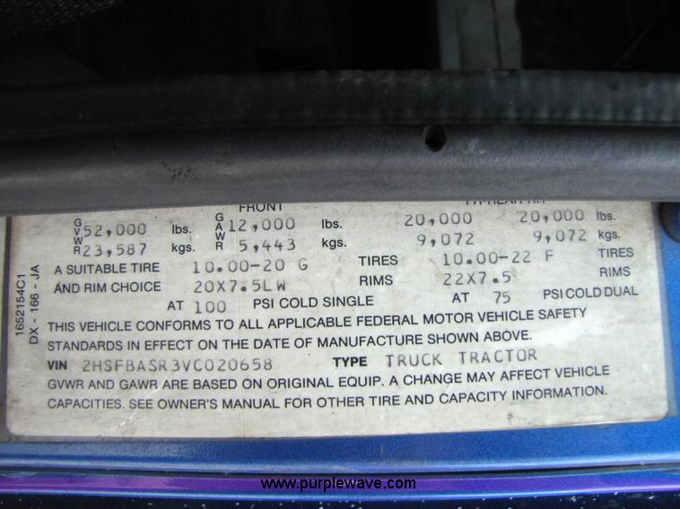 image for item 5045 1997 International Series 9300 semi truck