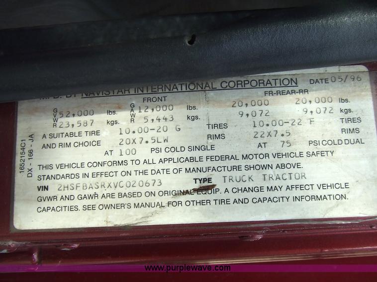 image for item 5049 1997 International Series 9300 semi truck