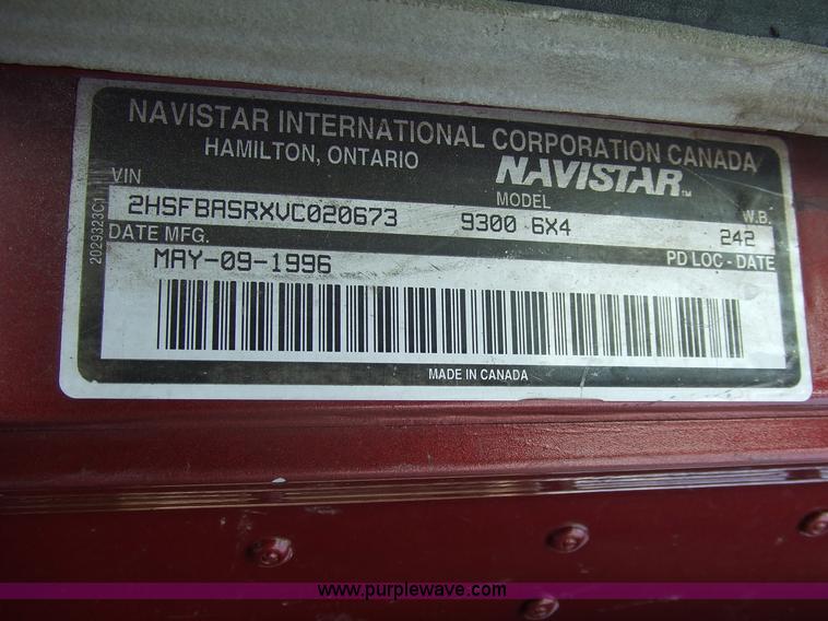 image for item 5049 1997 International Series 9300 semi truck