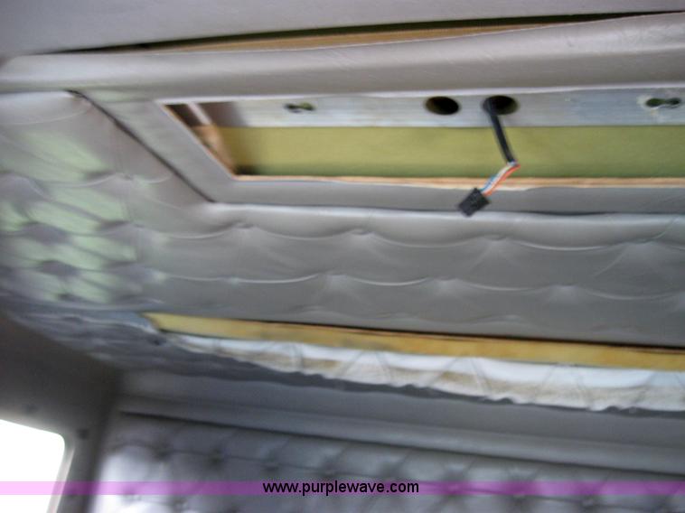 image for item 5051 1997 International Series 9300 semi truck