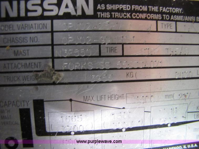 image for item 5074 2002 Nissan 50 forklift