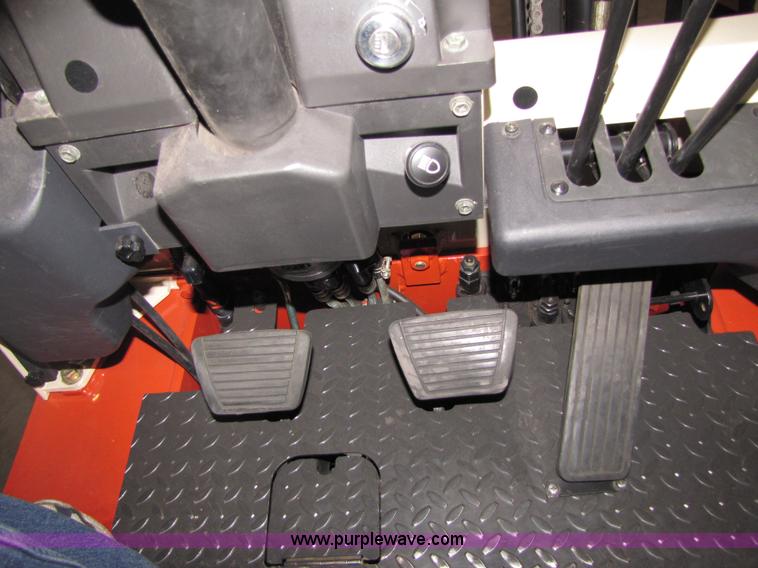 image for item 5079 2003 Nissan 50 forklift