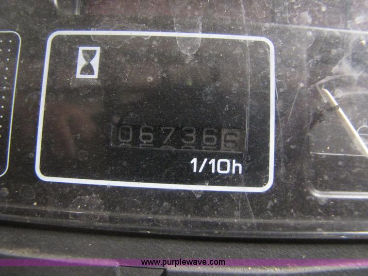 image for item 5081 2002 Nissan 50 forklift