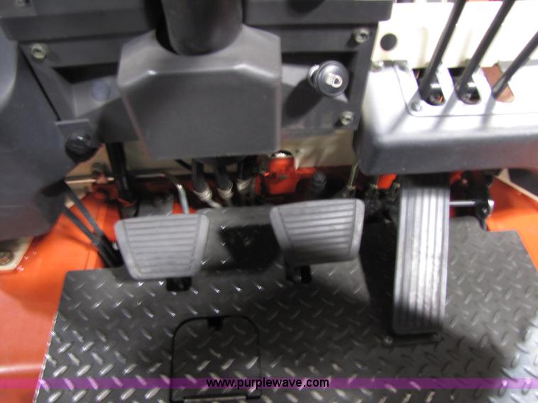 image for item 5081 2002 Nissan 50 forklift