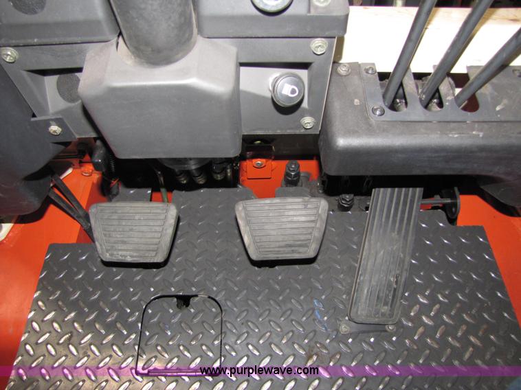 image for item 5083 2002 Nissan 50 forklift