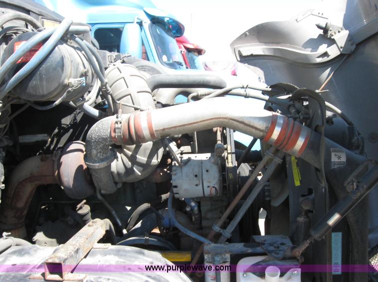 image for item 5123 1998 Kenworth T2000 semi truck