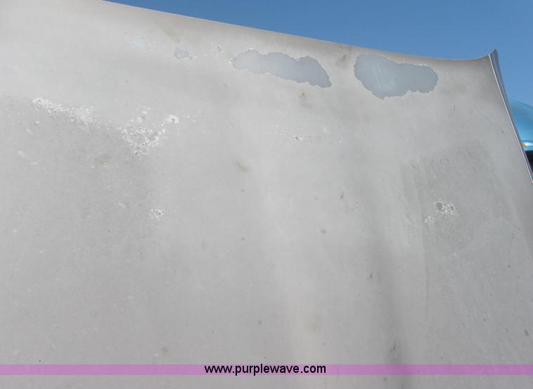 image for item 5123 1998 Kenworth T2000 semi truck