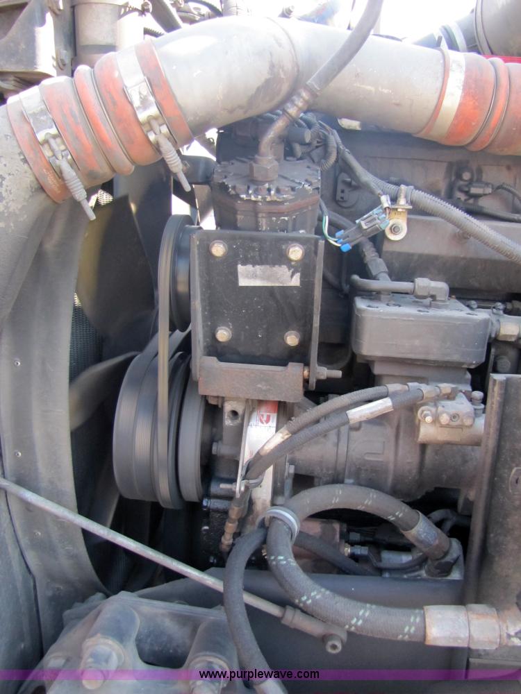 image for item 5295 2003 Kenworth Construct T600 semi truck