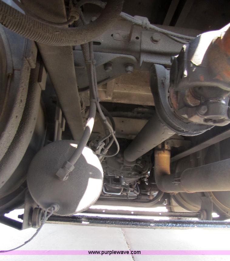 image for item 5295 2003 Kenworth Construct T600 semi truck