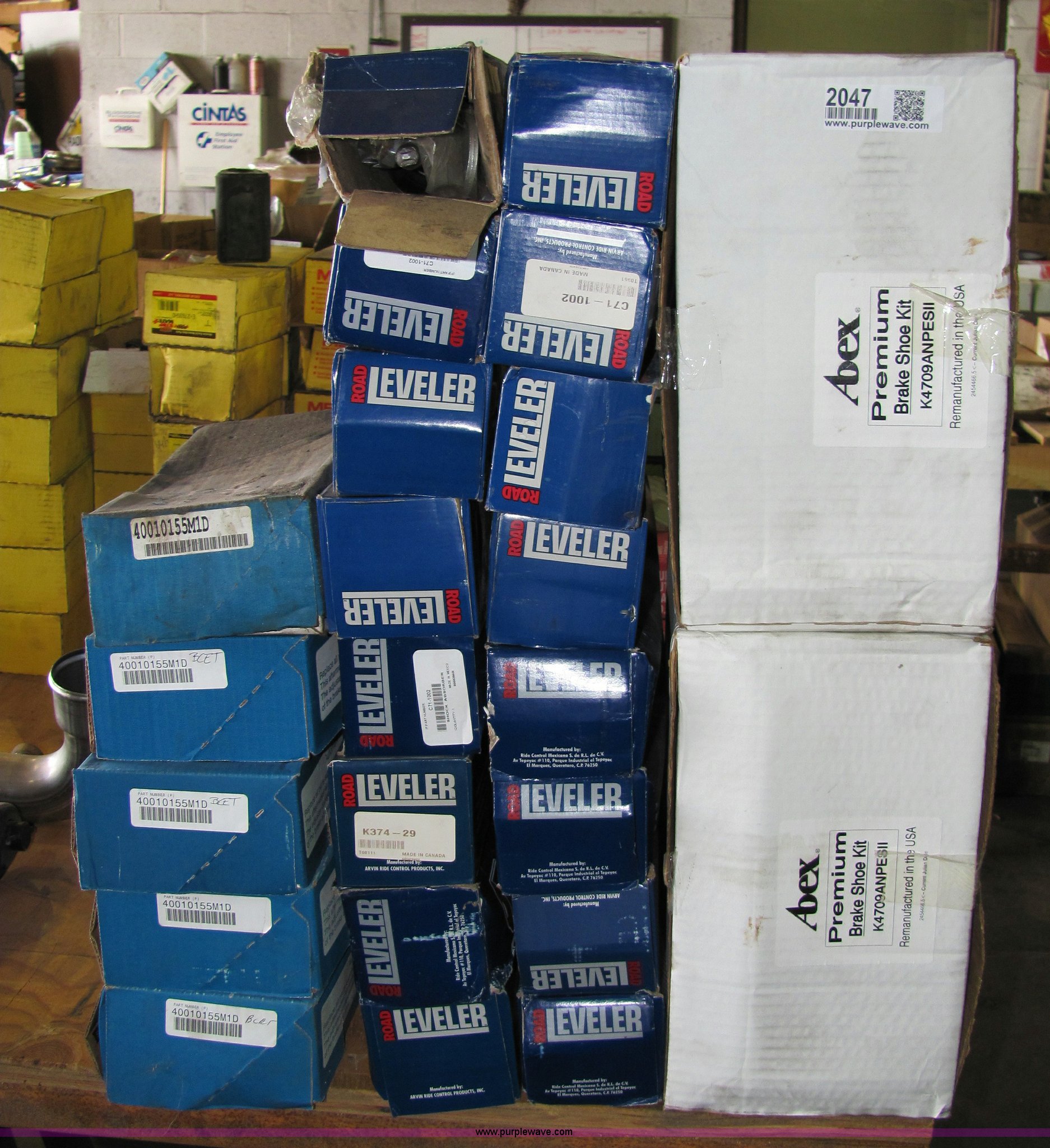 Assorted reconditioned truck parts in Spring Hill, KS Item 2047 sold