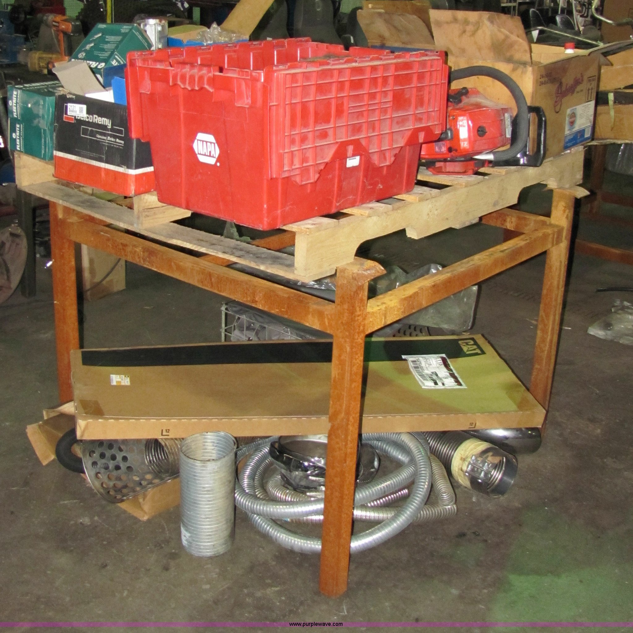 Assorted truck parts in Spring Hill, KS Item 2131 sold Purple Wave