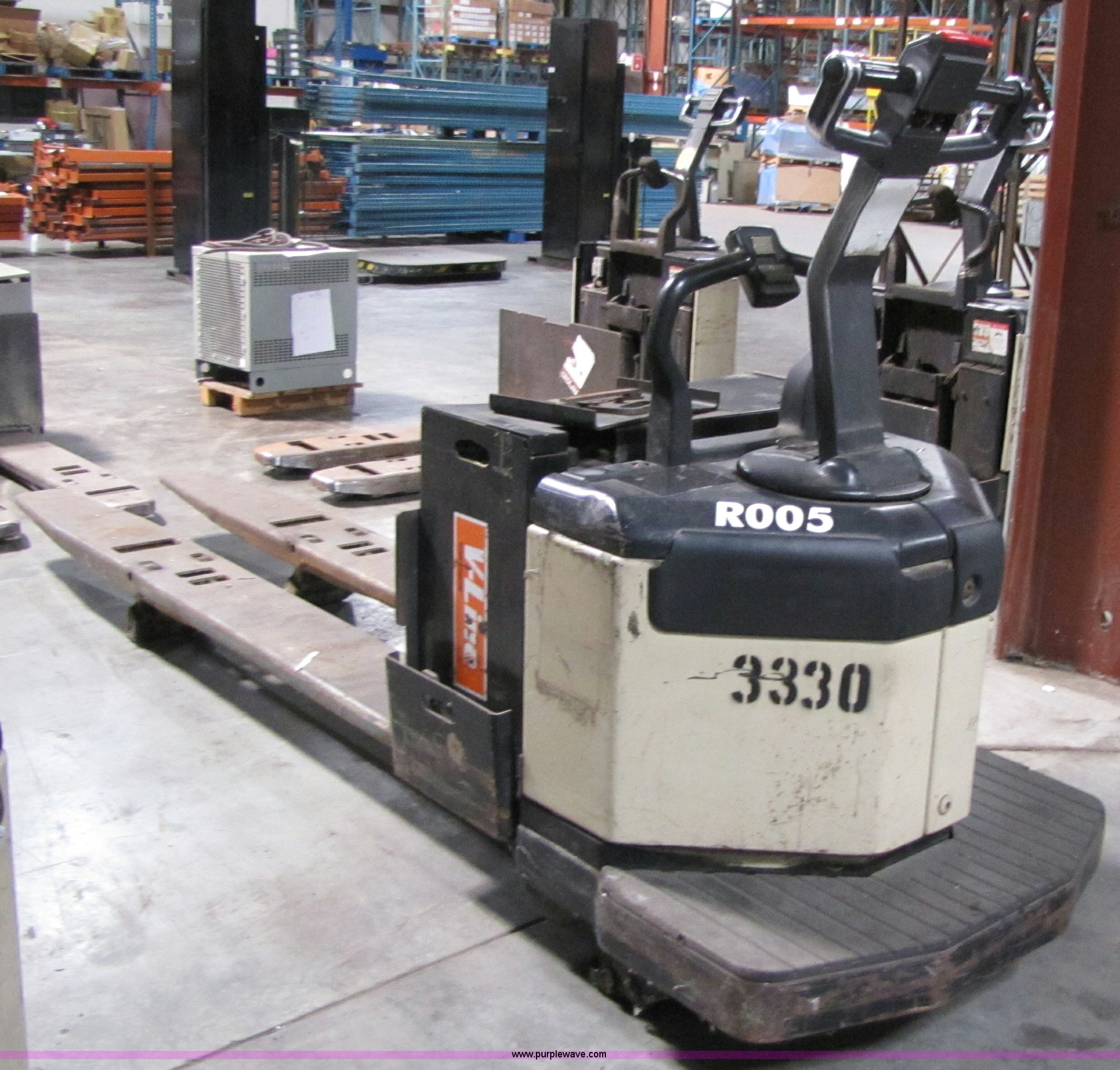 Crown Wp 3000 Series Electric Pallet Jack