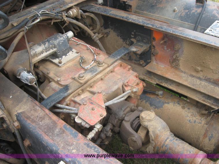 image for item 2461 1980 International Transtar II semi truck