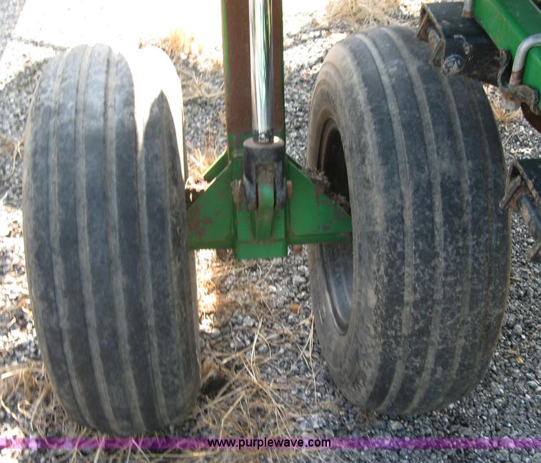 image for item 2542 Great Plains Solid Stand 24 double disk drill