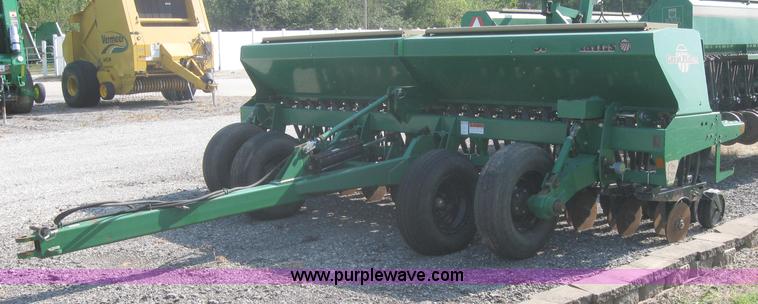 image for item 2543 Great Plains D150 double disk drill