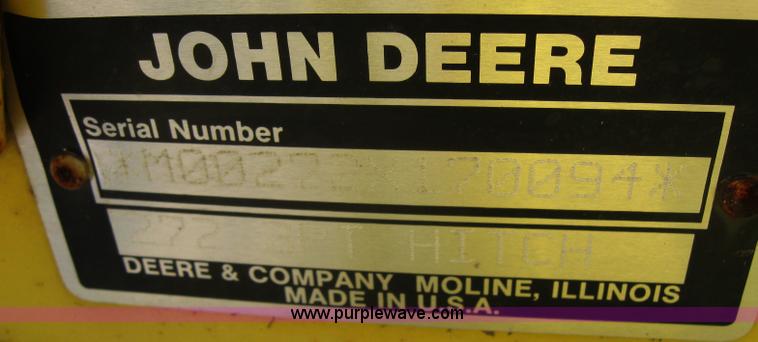image for item 2546 John Deere 272 finish mower