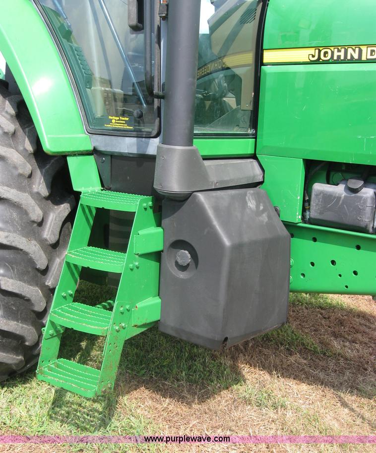 image for item 2547 1997 John Deere 7610 tractor