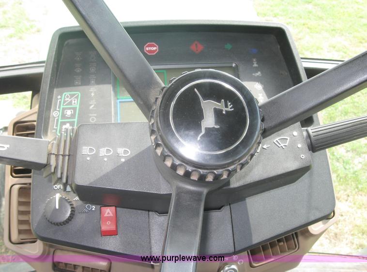 image for item 2547 1997 John Deere 7610 tractor