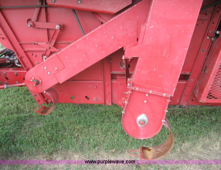 image for item 2548 1988 Case IH 1660 axial flow combine
