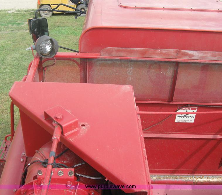 image for item 2548 1988 Case IH 1660 axial flow combine