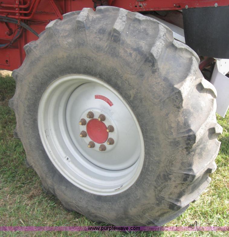 image for item 2548 1988 Case IH 1660 axial flow combine